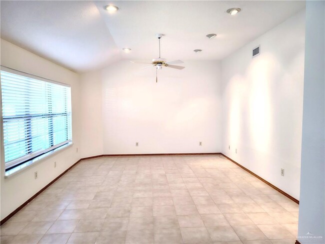 3511 Datepalm Ave