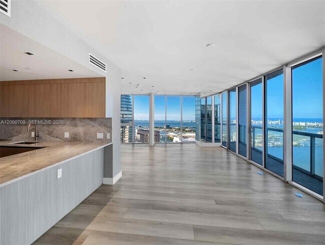 465 Brickell Ave