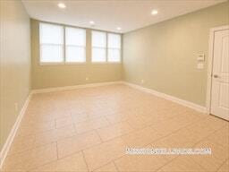 Photo - 299 Dudley St Unit 1