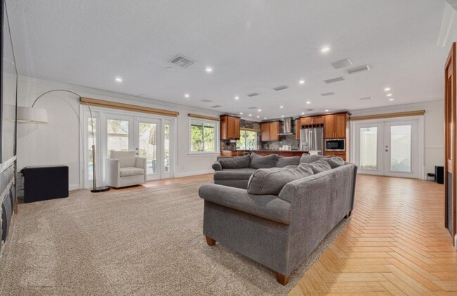 Photo - 2601 Witley Ave