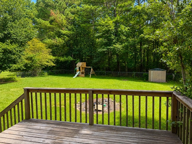 Photo - 157 Davidson Dr
