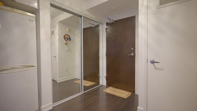 Photo - 151-151 Dan Leckie Way