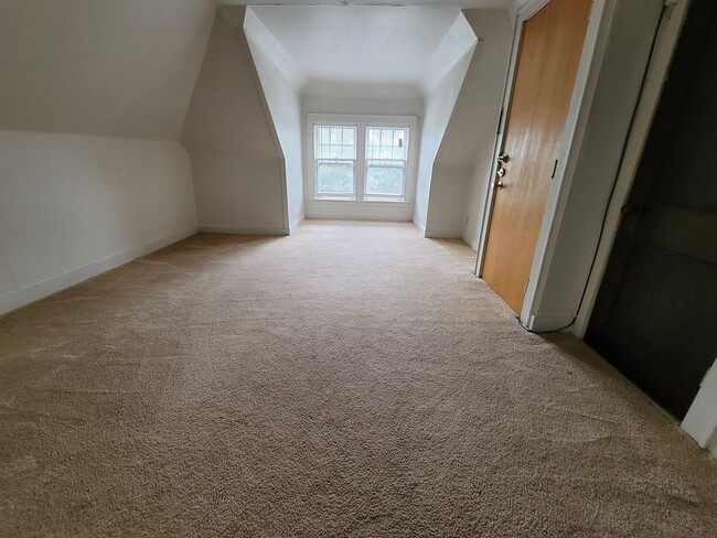 Photo - 620-22 Fellows Ave Unidad Apt 3