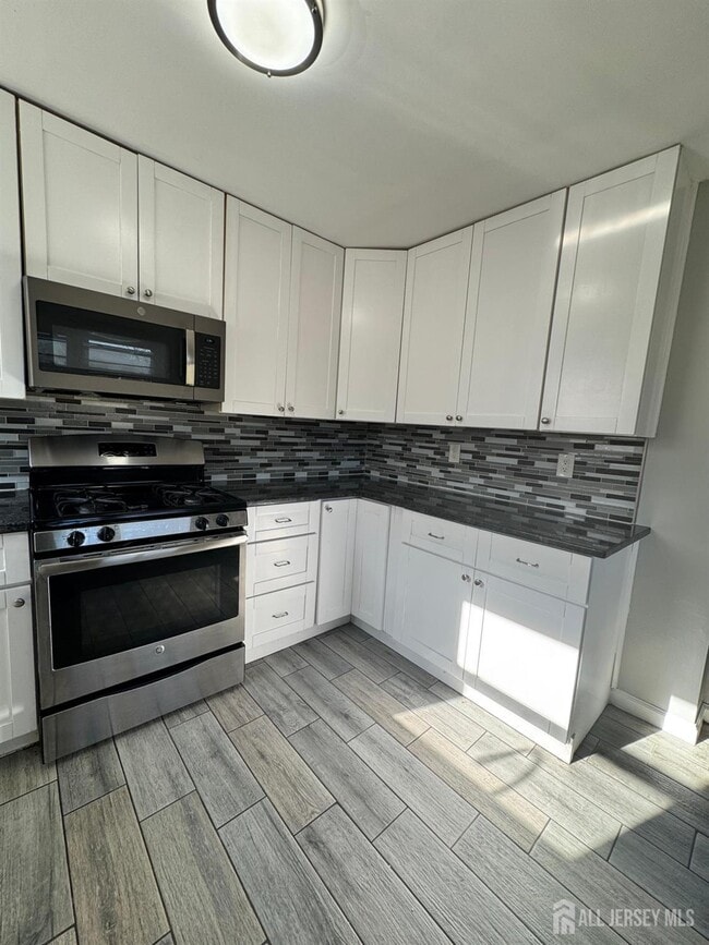 Photo - 1108 Frank St