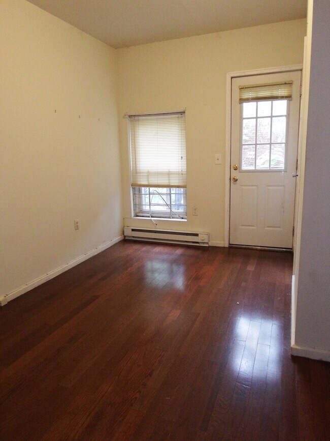 Photo - 837 Washington Blvd Unit A