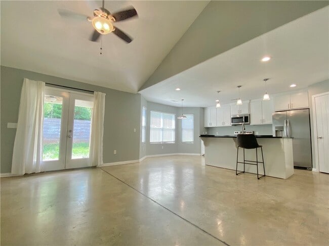 Photo - 133 S Pinyon Point