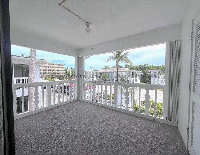 Building Photo - 4201 S Ocean Blvd Unit Apartment I3