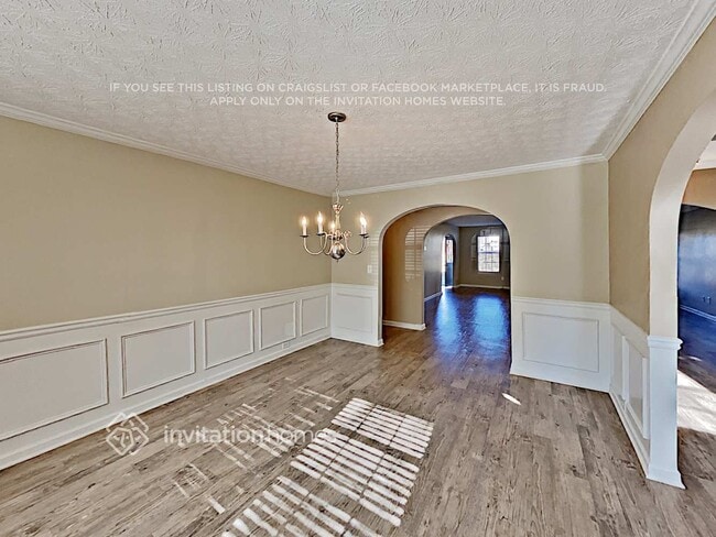 Photo - 6452 Snowden Dr