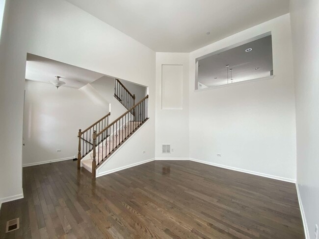 Photo - 2891 Henley Ln