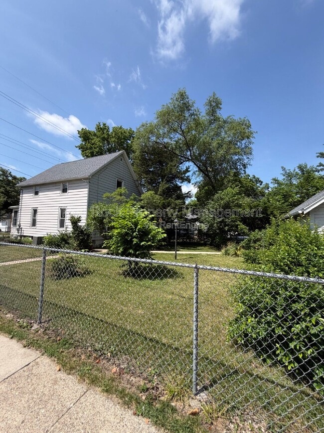 Photo - 1003 Liberty Ave