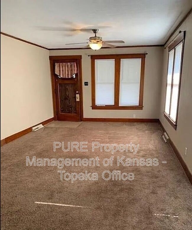 Photo - 2219 SW Huntoon St