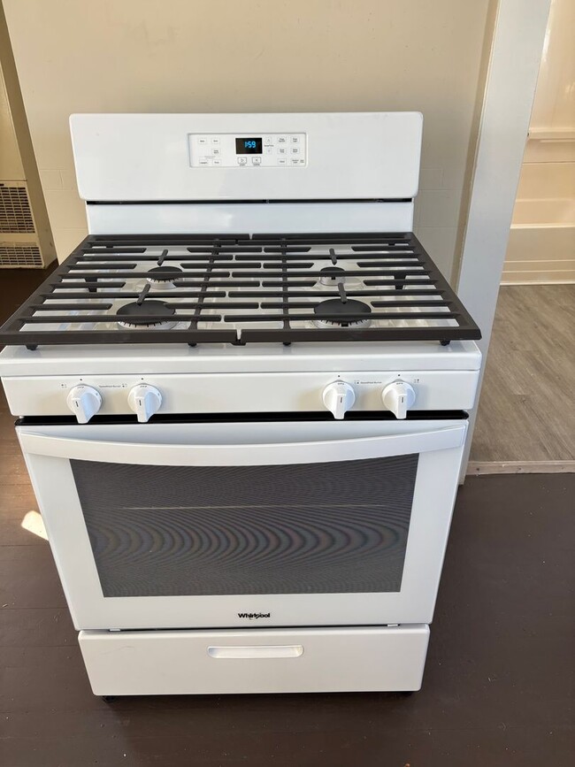 Photo - Lopus Lake, LLC-217 Pine Str Unit 217P-B