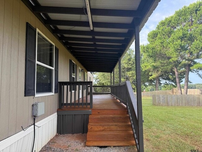 Photo - 359 Co Rd 3203