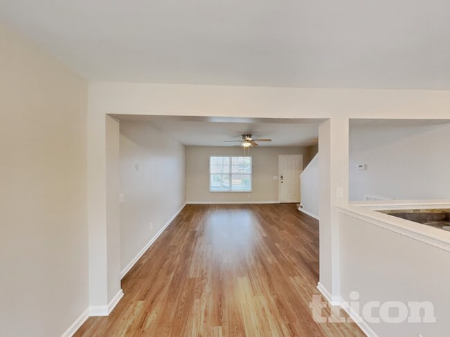 Photo - 2187 Erin Ln