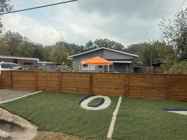 Building Photo - 5901 Nancy Dr