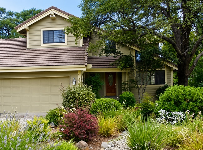 Building Photo - Beautiful Two-Story Auburn Oaks Home with Private Pool