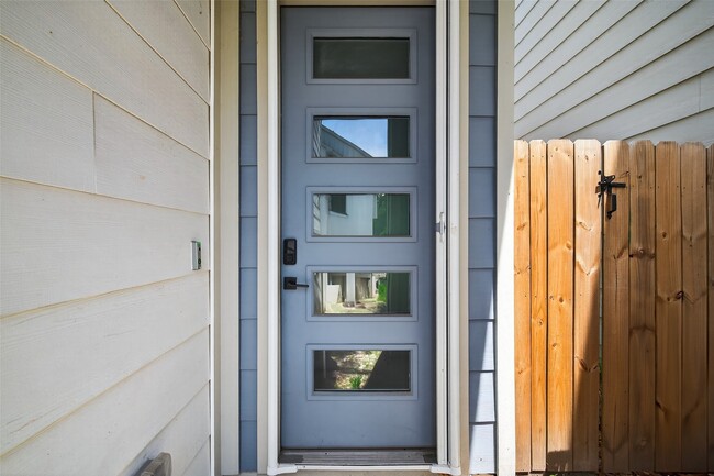 Photo - 778 W Tidwell Rd