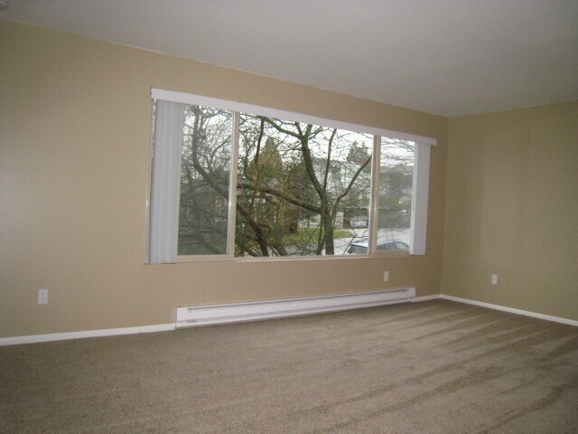 Photo - Bright & Updated 1-Bedroom, 1-Bath Unit with Modern Finishes Unit 23