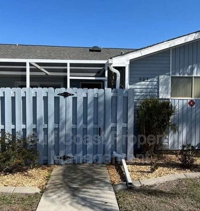 Photo - 3300 Loveland Blvd