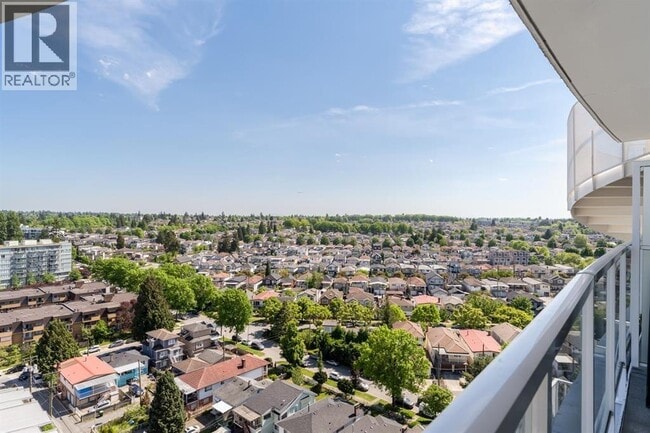 Photo - 2220 Kingsway Unité 18xx