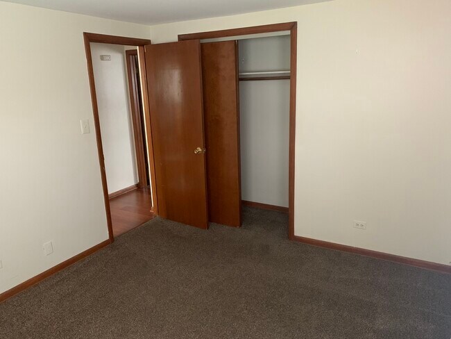 Dormitorio 1 - 11800 S Karlov Ave Unidad 2E