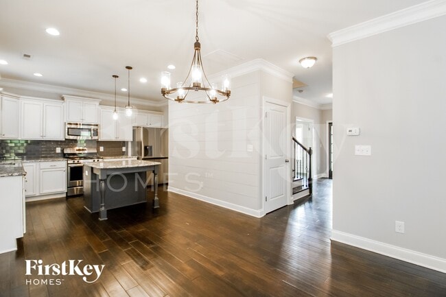 Photo - 4669 Pebble Lake Dr