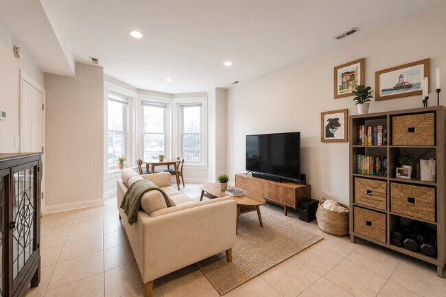 Photo - 1234 W Huron St Unit 1