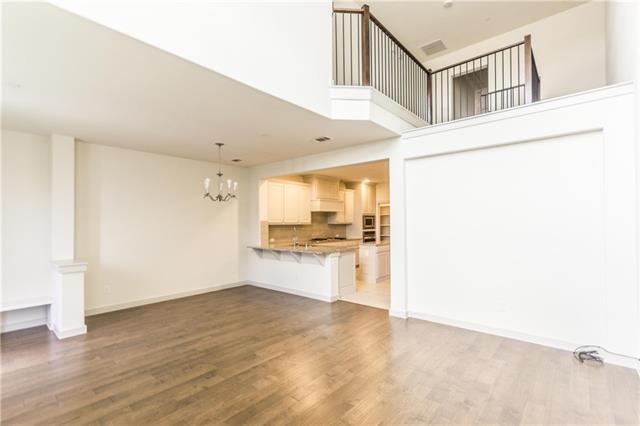 Photo - 420 Texas Dr