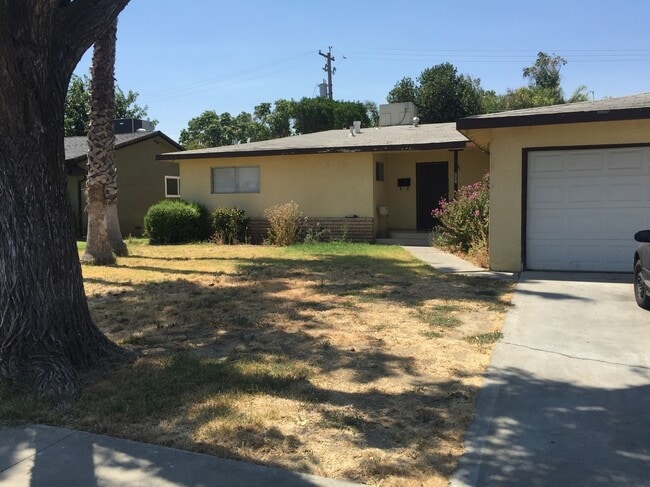 Photo - 237 N Santa Rita St