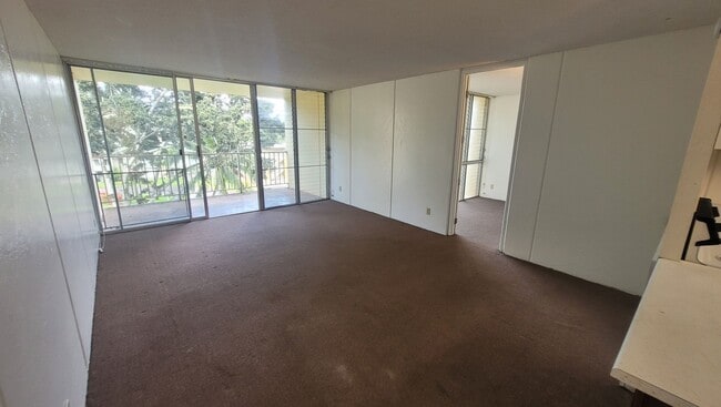 Photo - Newly Upgraded Spacious 1 Bedroom Apartment in the Ridgecrest Complex.