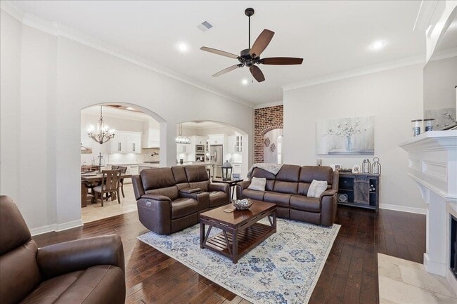Photo - 302 Spring Brook Ct