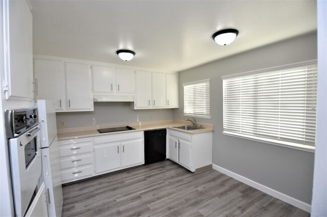 Photo - 1530 22nd St Unit 01