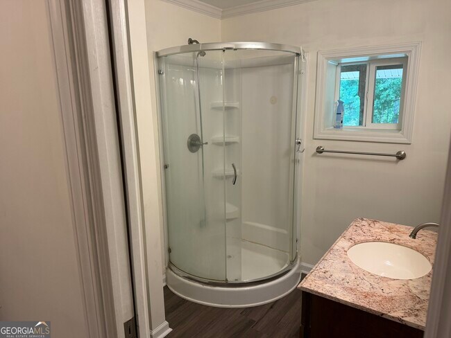 Photo - 106 Kathy Ln