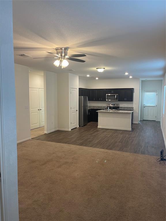 Photo - 125 Peony Ln.