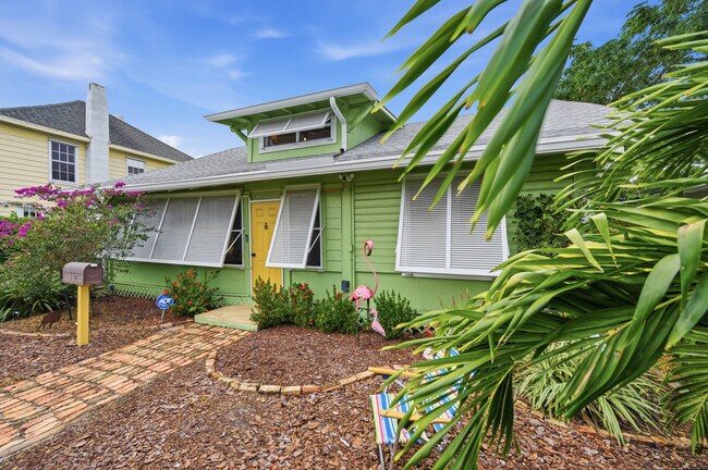 Photo - 117 S Palmway