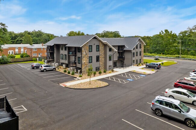 Simsbury Center Apartments