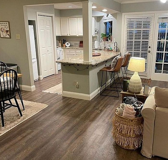 Photo - 16301 Ledgemont -2221