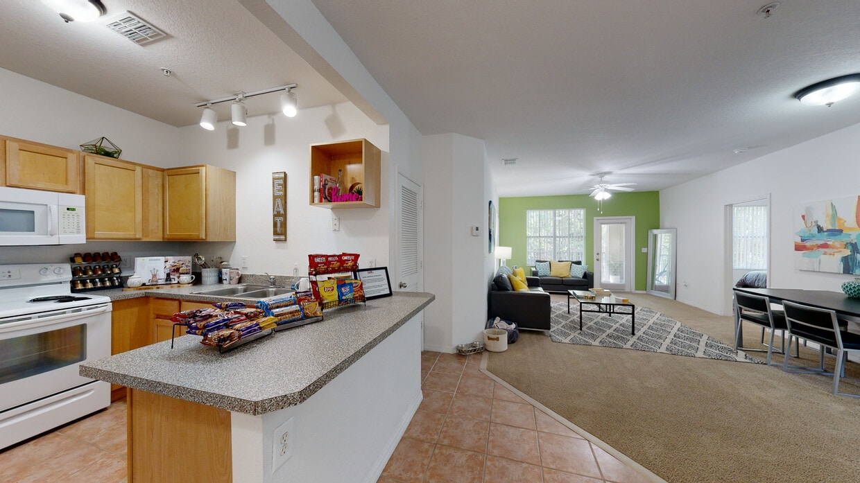 Photo - Lux 13 Apartments