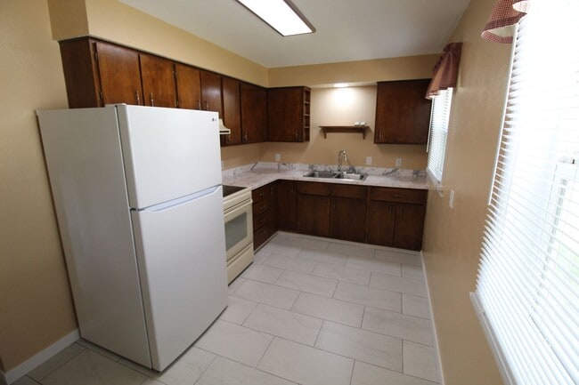 Photo - 6112 N Driscoll Blvd