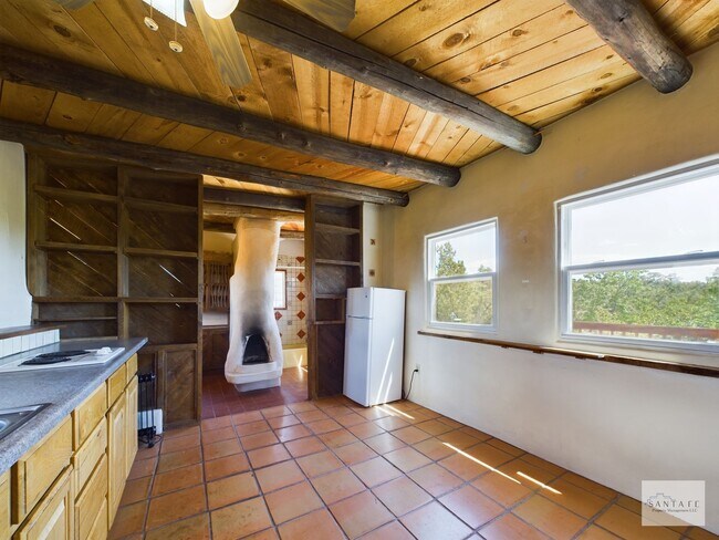 Photo - Green Gorge Unit A