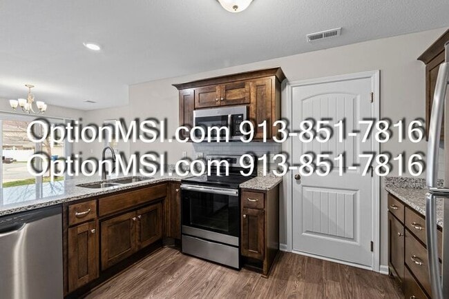 Photo - Beautifully Updated Liberty Home in a Prime Location!