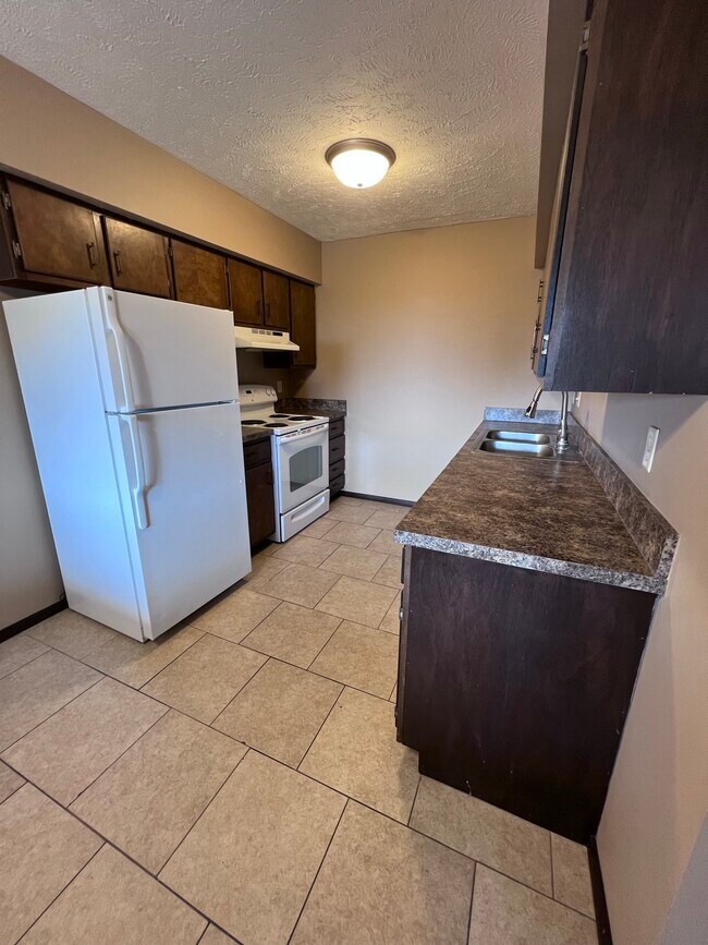 Aspen Haus Apartments For Rent In Lincoln Ne Forrent Com