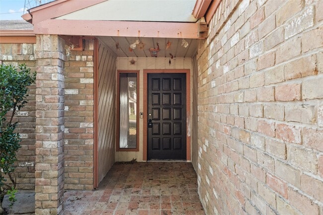 Photo - 9723 Cedar Bluff Dr