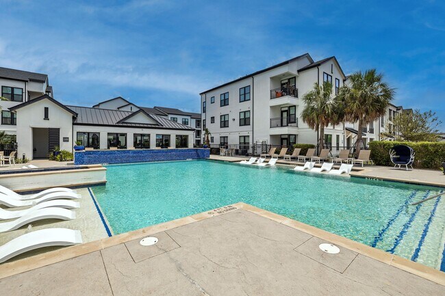 Photo - The Peri on Westheimer