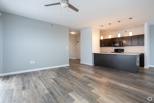 Photo - River Rock Apartments