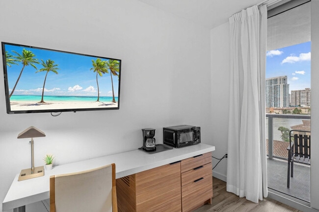 Photo - 2602 E Hallandale Beach Blvd Unit SI ID1375238P