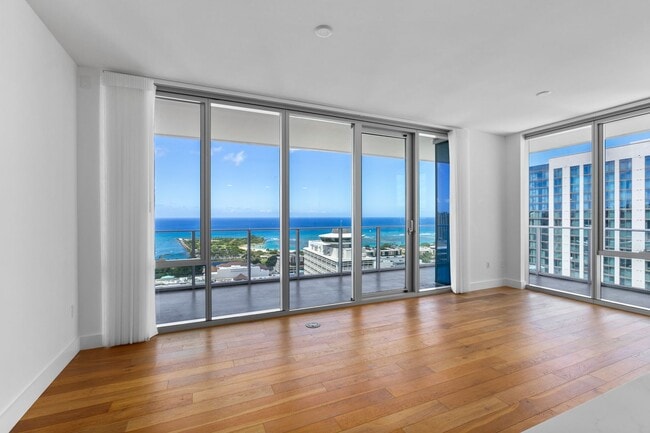 Photo - Stunning 3BD/3BA/2PRKG Residence at Azure ... Unit 3401