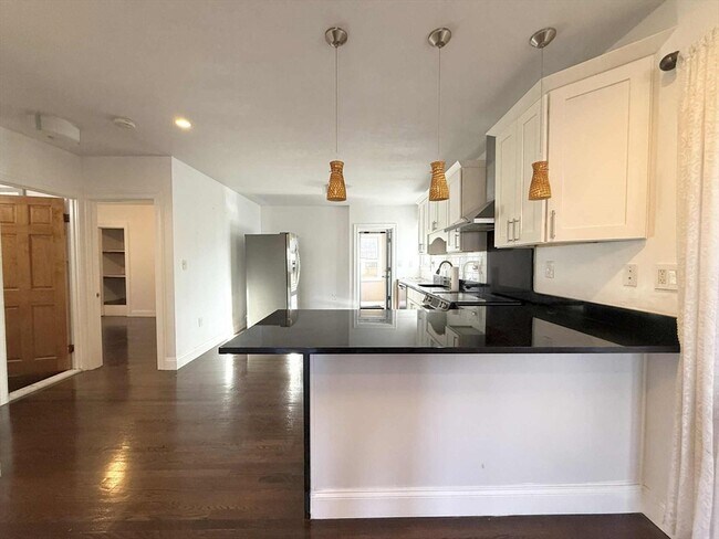 Photo - 239 Quincy Shore Dr Unit 1