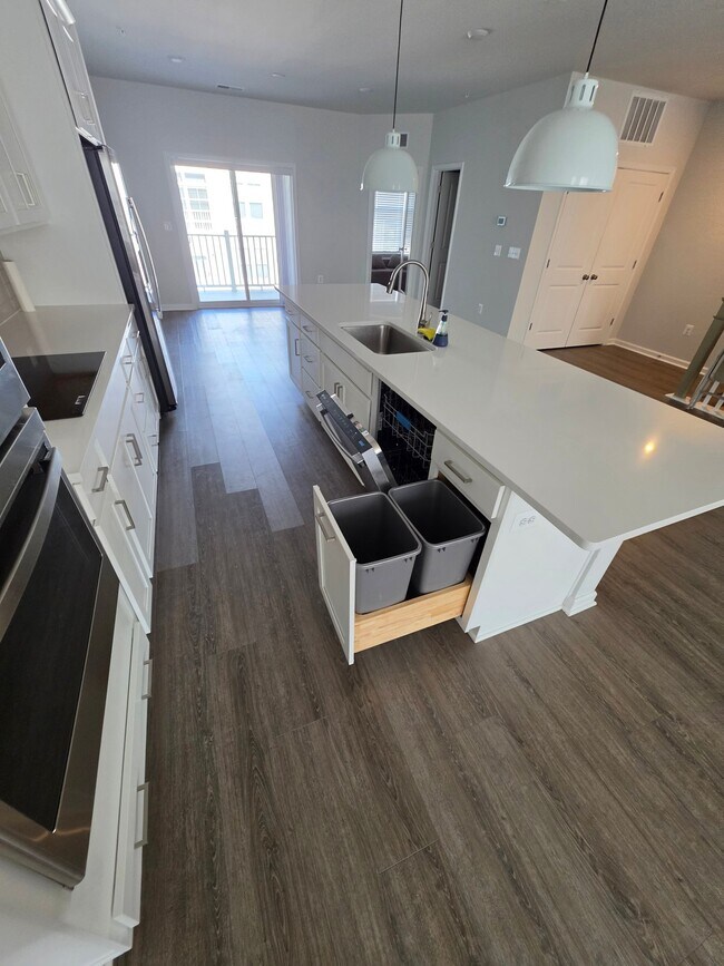 9008 Bernard Mills Dr Unit B