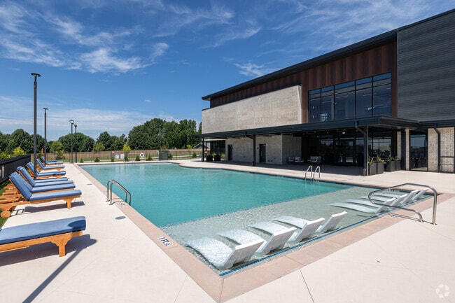 Building Photo - 102 West Crossing Apartments